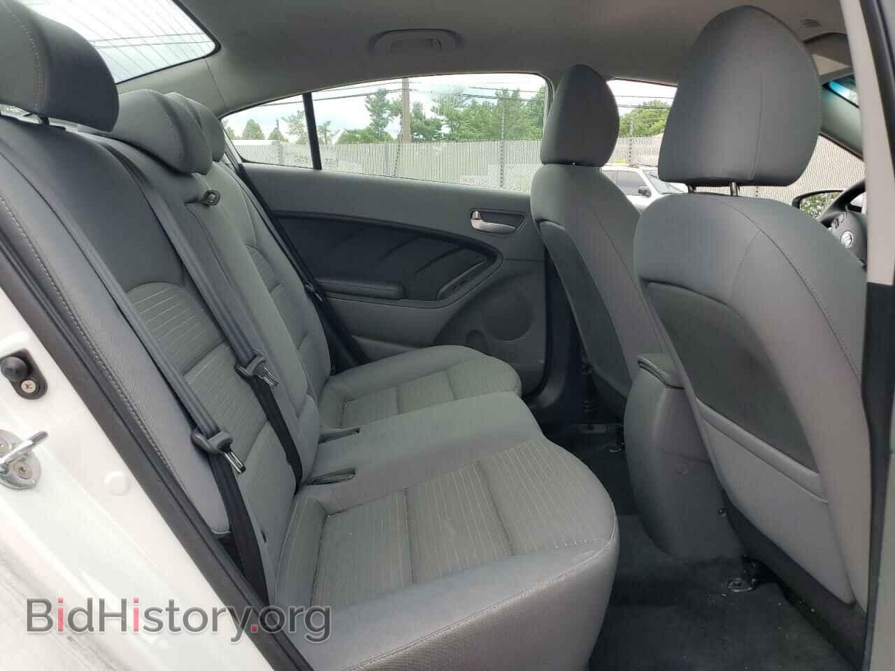 2017 KIA FORTE - VIN: 3KPFL4A79HE083256 - Фото 10