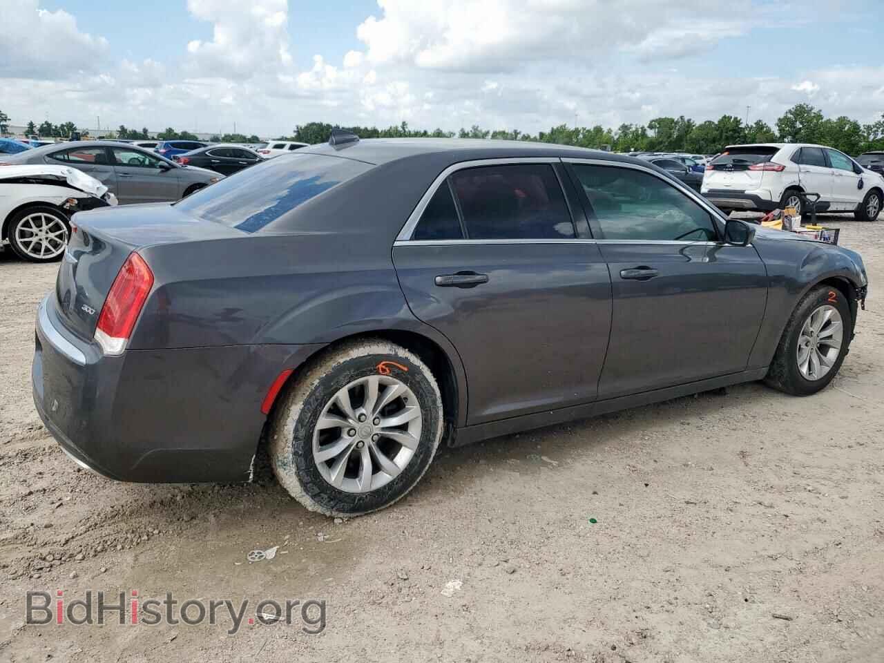 2018 CHRYSLER 300 - VIN: 2C3CCAAGXJH320000 - Фото 3