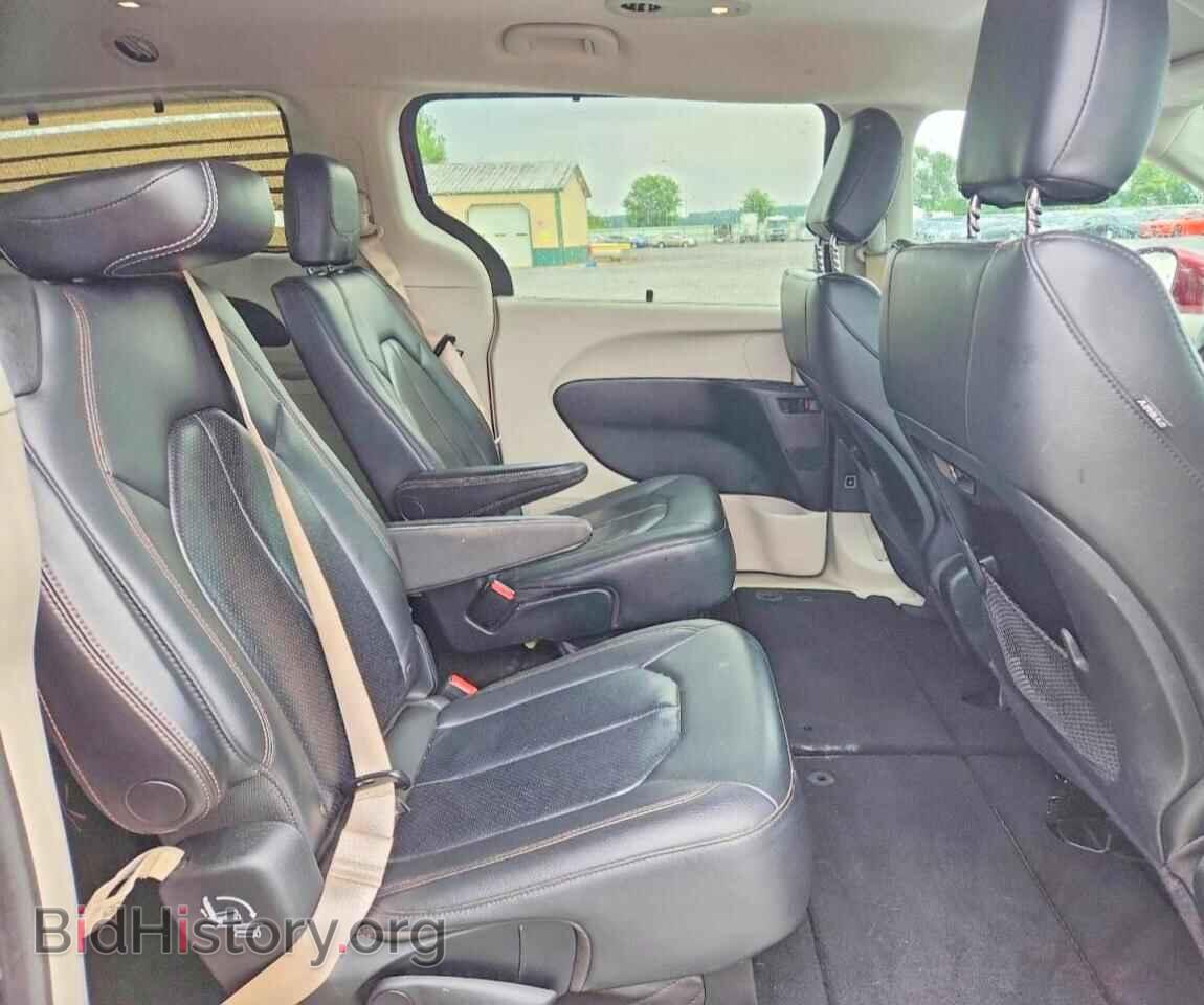 2018 CHRYSLER PACIFICA - VIN: 2C4RC1BG5JR233295 - Photo 11