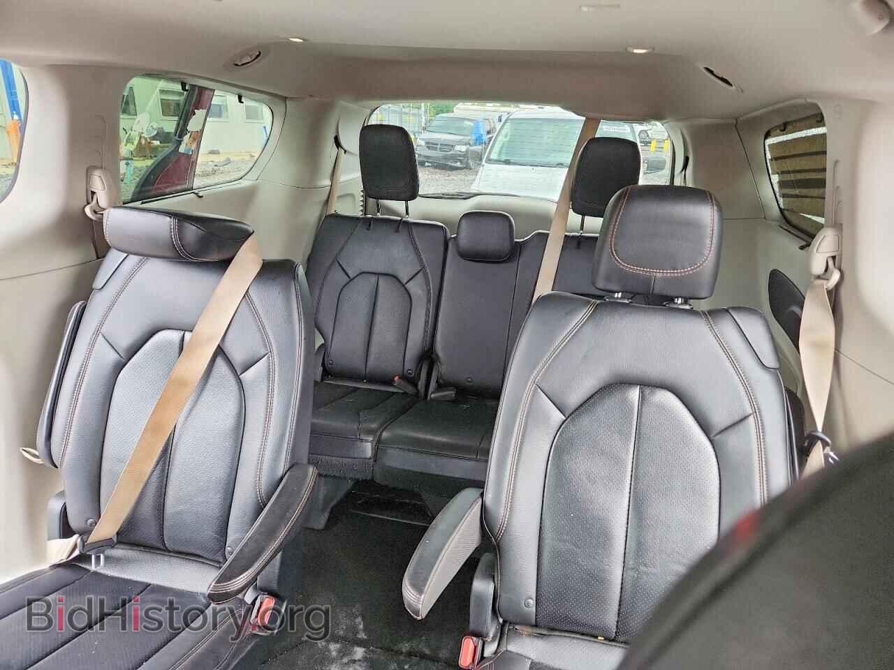 2018 CHRYSLER PACIFICA - VIN: 2C4RC1BG5JR233295 - Photo 10