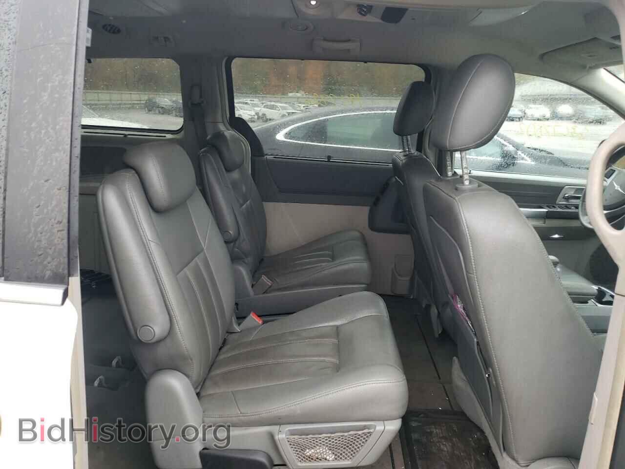2008 CHRYSLER MINIVAN - VIN: 2A8HR54P78R816906 - Фото 6