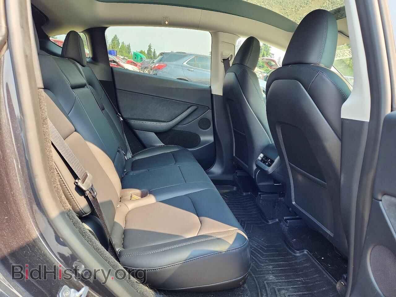 2024 TESLA MODEL Y - VIN: 7SAYGDEE1RF992791 - Photo 10