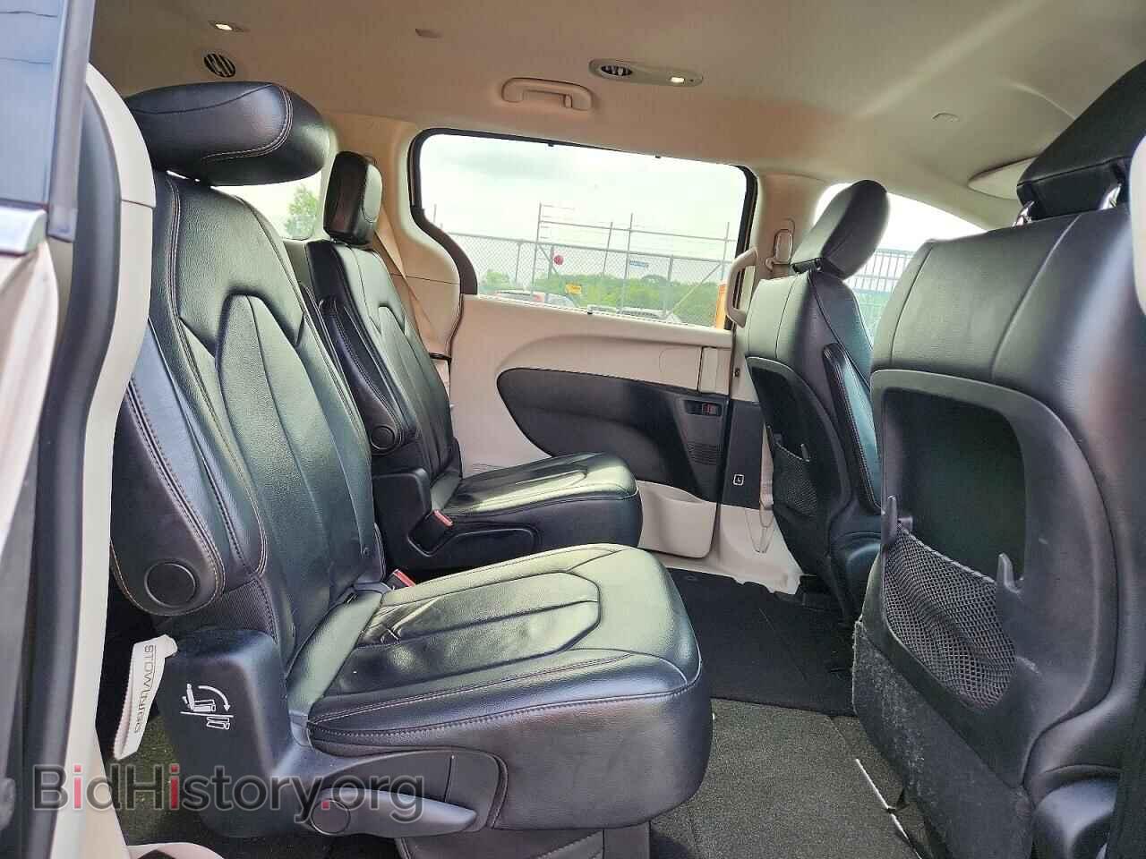 2017 CHRYSLER PACIFICA - VIN: 2C4RC1BG2HR744795 - Photo 11