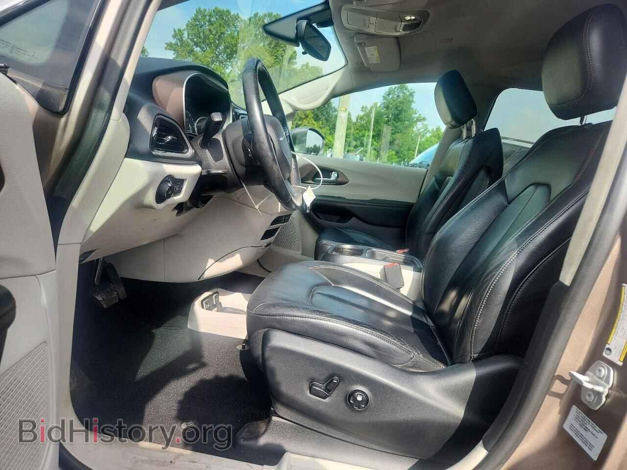 2017 CHRYSLER PACIFICA - VIN: 2C4RC1BG2HR744795 - Photo 7