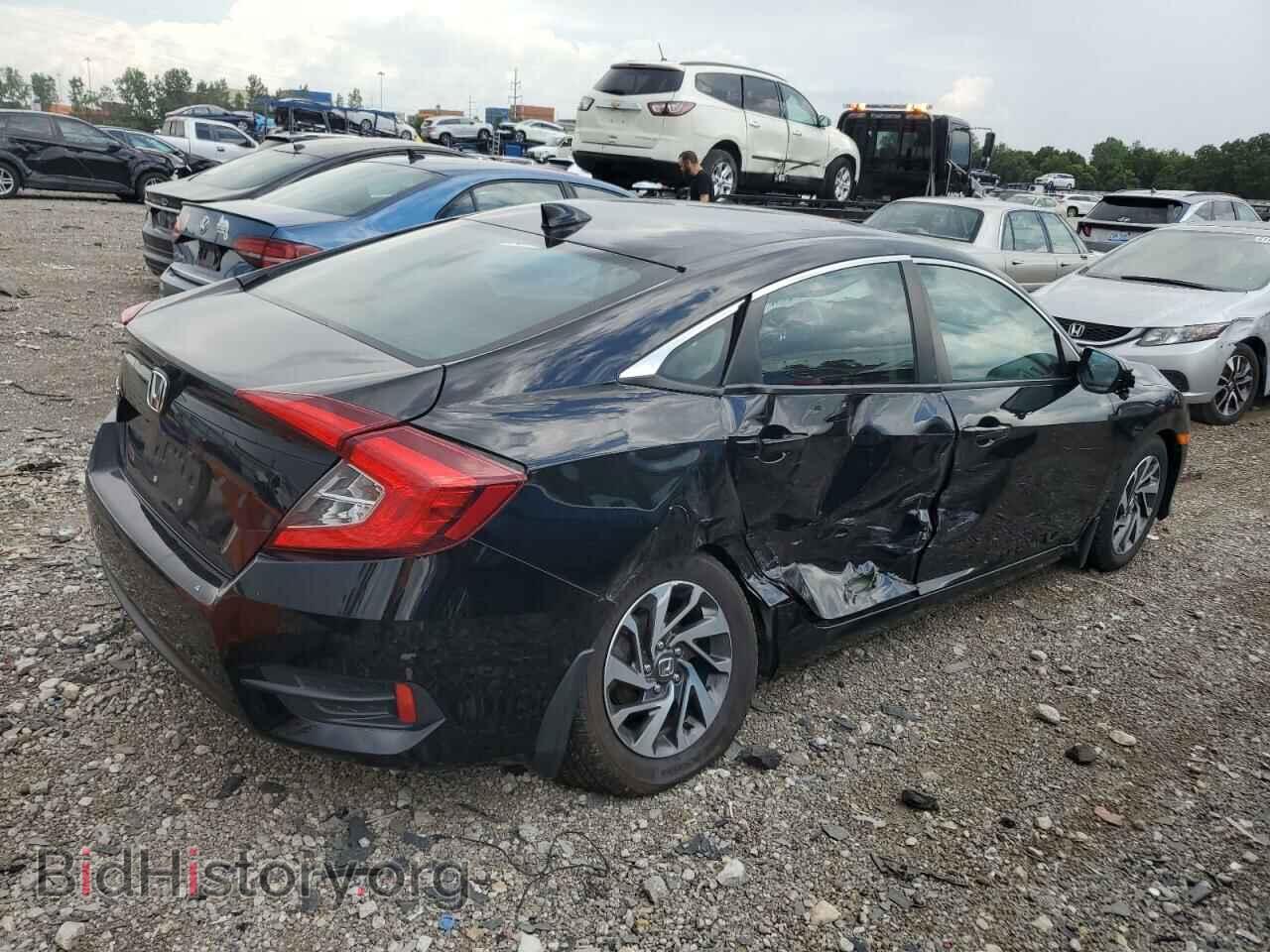 2017 HONDA CIVIC - VIN: 19XFC2F73HE081807 - Фото 3