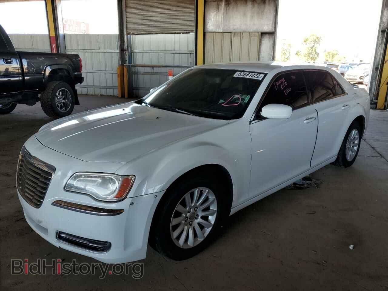 2014 CHRYSLER 300 - VIN: 2C3CCAAG0EH178911 - Фото 2