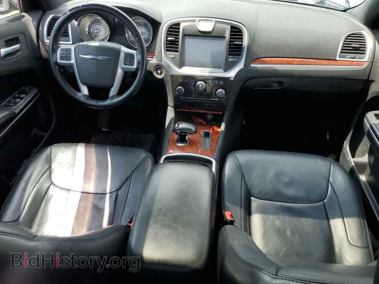 2013 CHRYSLER 300 - VIN: 2C3CCAAG8DH722943 - Фото 8