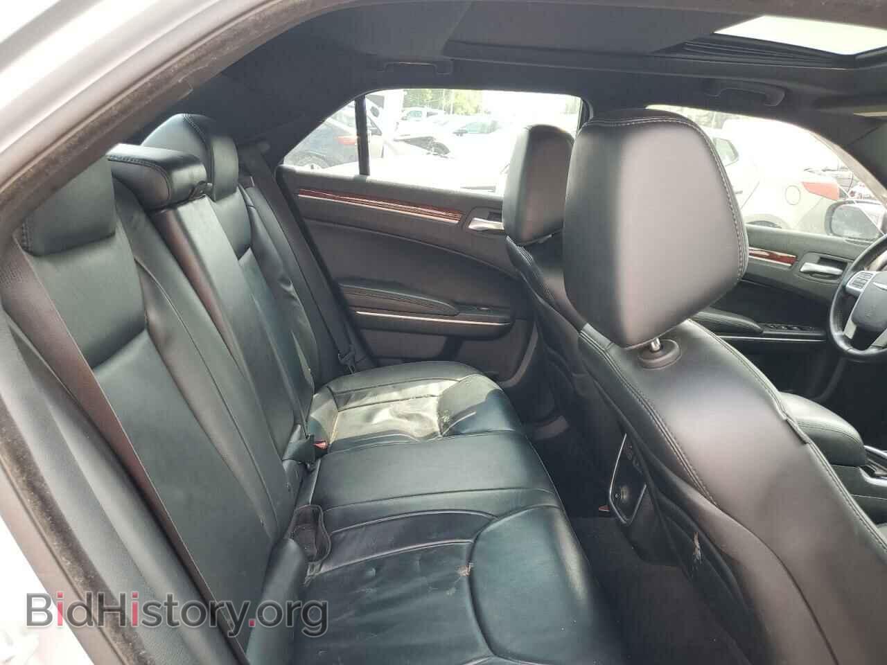 2013 CHRYSLER 300 - VIN: 2C3CCAAG8DH722943 - Фото 10