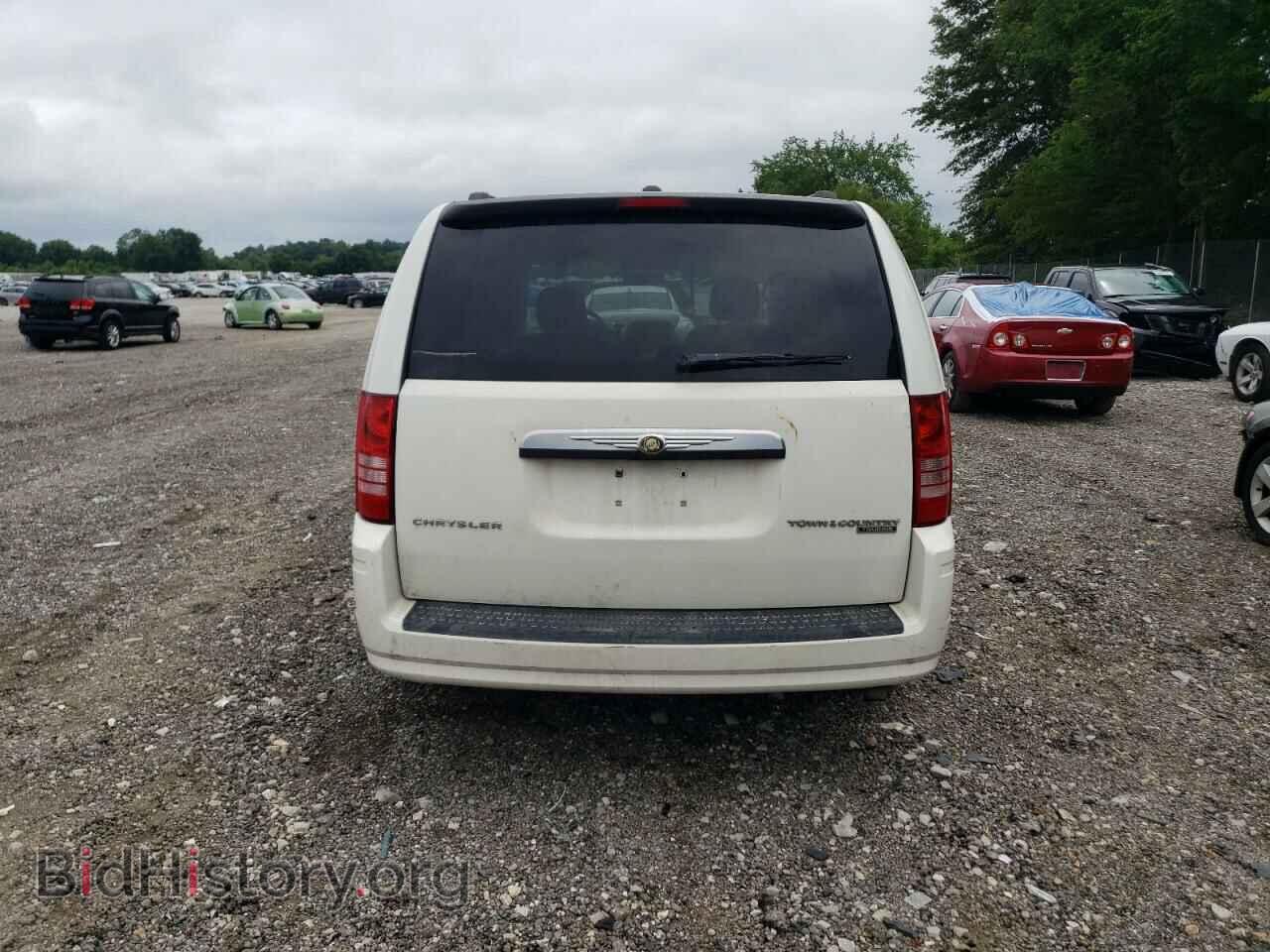 2010 CHRYSLER MINIVAN - VIN: 2A4RR5D18AR308757 - Фото 6