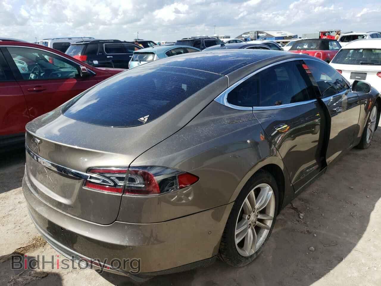 2015 TESLA MODEL S - VIN: 5YJSA1E29FF118211 - Фото 4