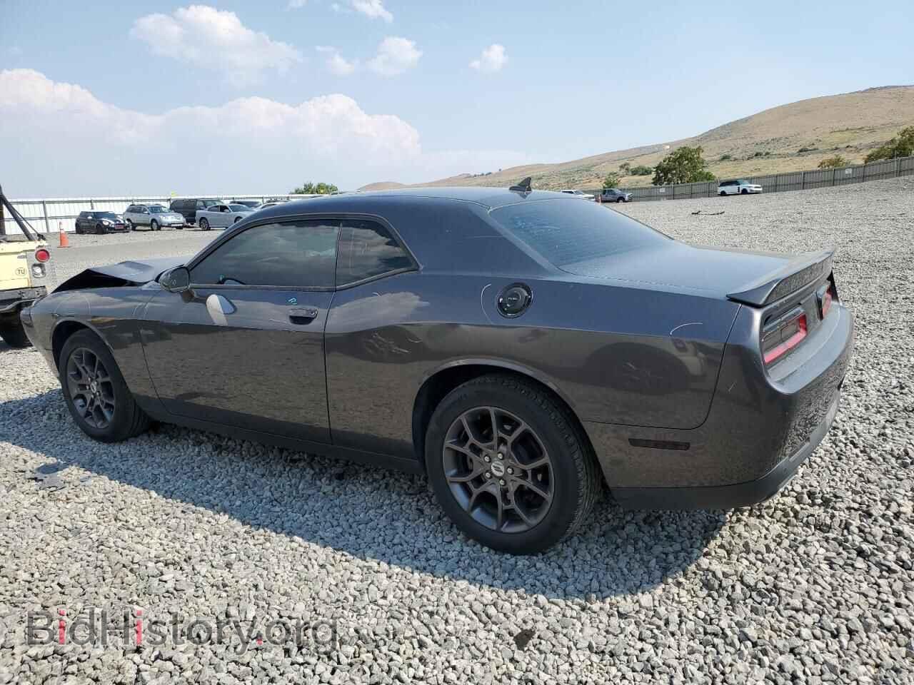 2018 DODGE CHALLENGER - VIN: 2C3CDZGG2JH257221 - Photo 2