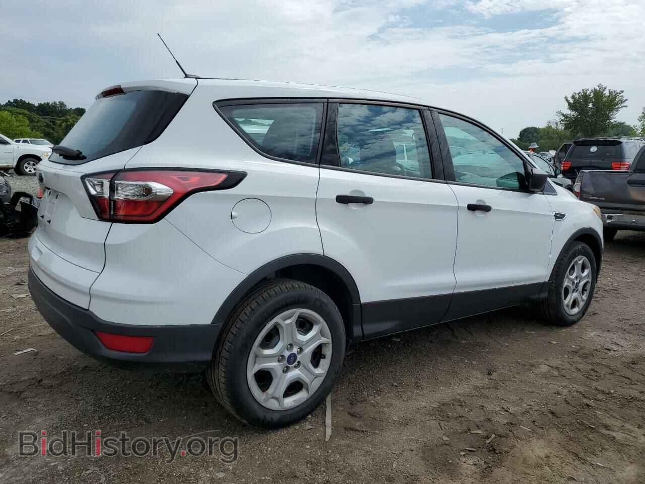 2017 FORD ESCAPE - VIN: 1FMCU0F72HUB85352 - Фото 3