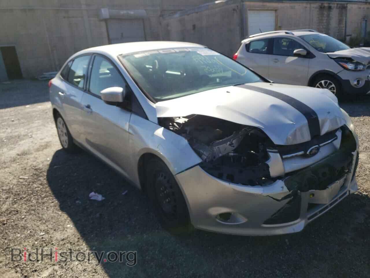 Фотография 1FAHP3F28CL122963 - FORD FOCUS 2012
