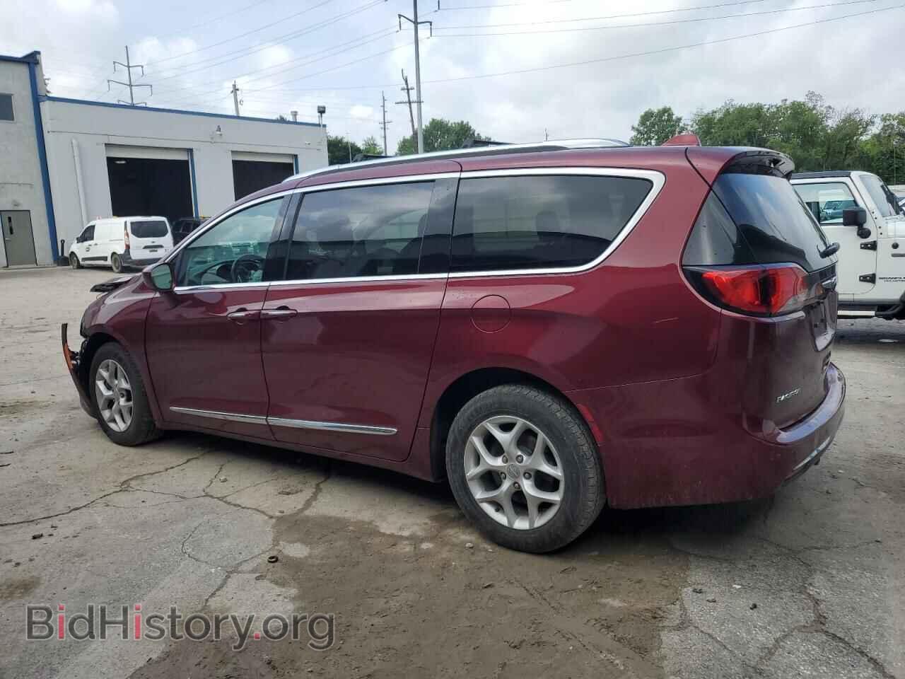 2017 CHRYSLER PACIFICA - VIN: 2C4RC1EG7HR555927 - Photo 2