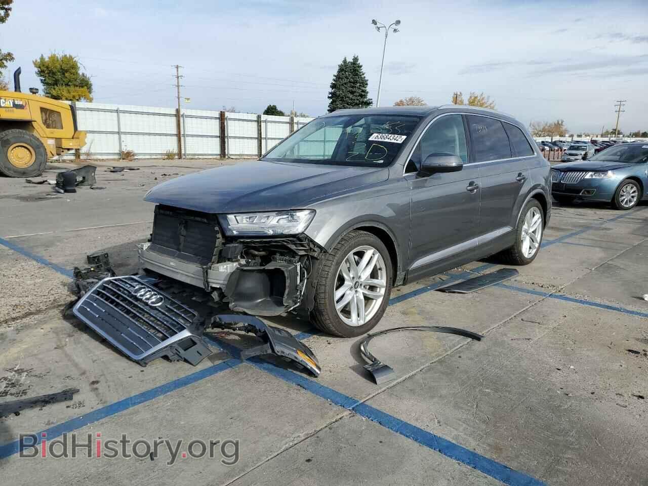 2017 AUDI Q7 - VIN: WA1VAAF7XHD003712 - Фото 2