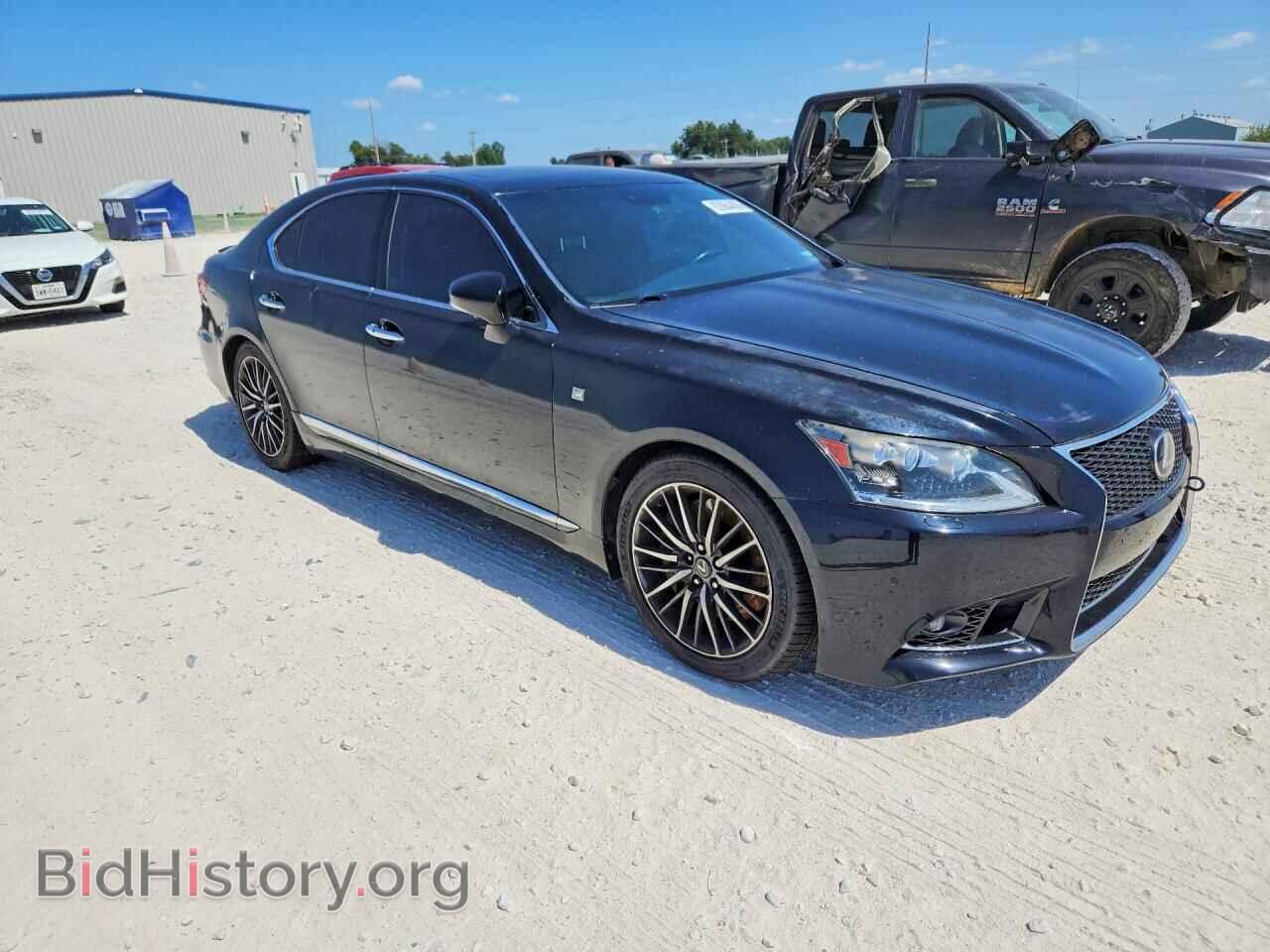 2014 LEXUS LS460 - VIN: JTHBL5EF4E5128115 - Photo 4