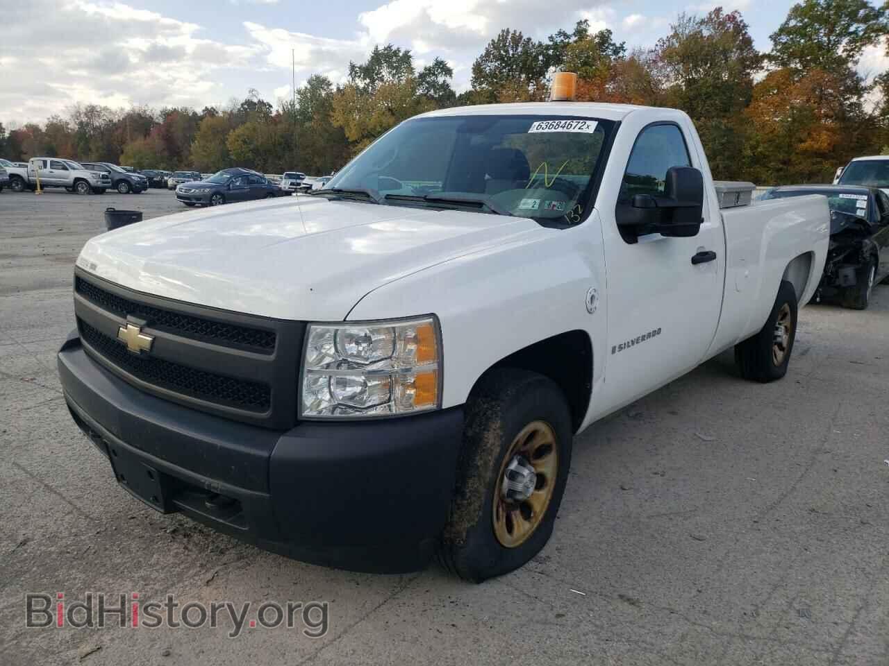 2008 CHEVROLET SILVERADO - VIN: 1GCEC14068E213904 - Фото 2