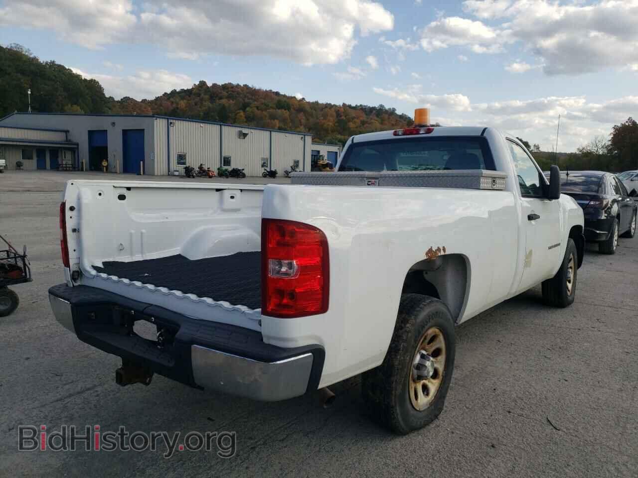 2008 CHEVROLET SILVERADO - VIN: 1GCEC14068E213904 - Фото 4