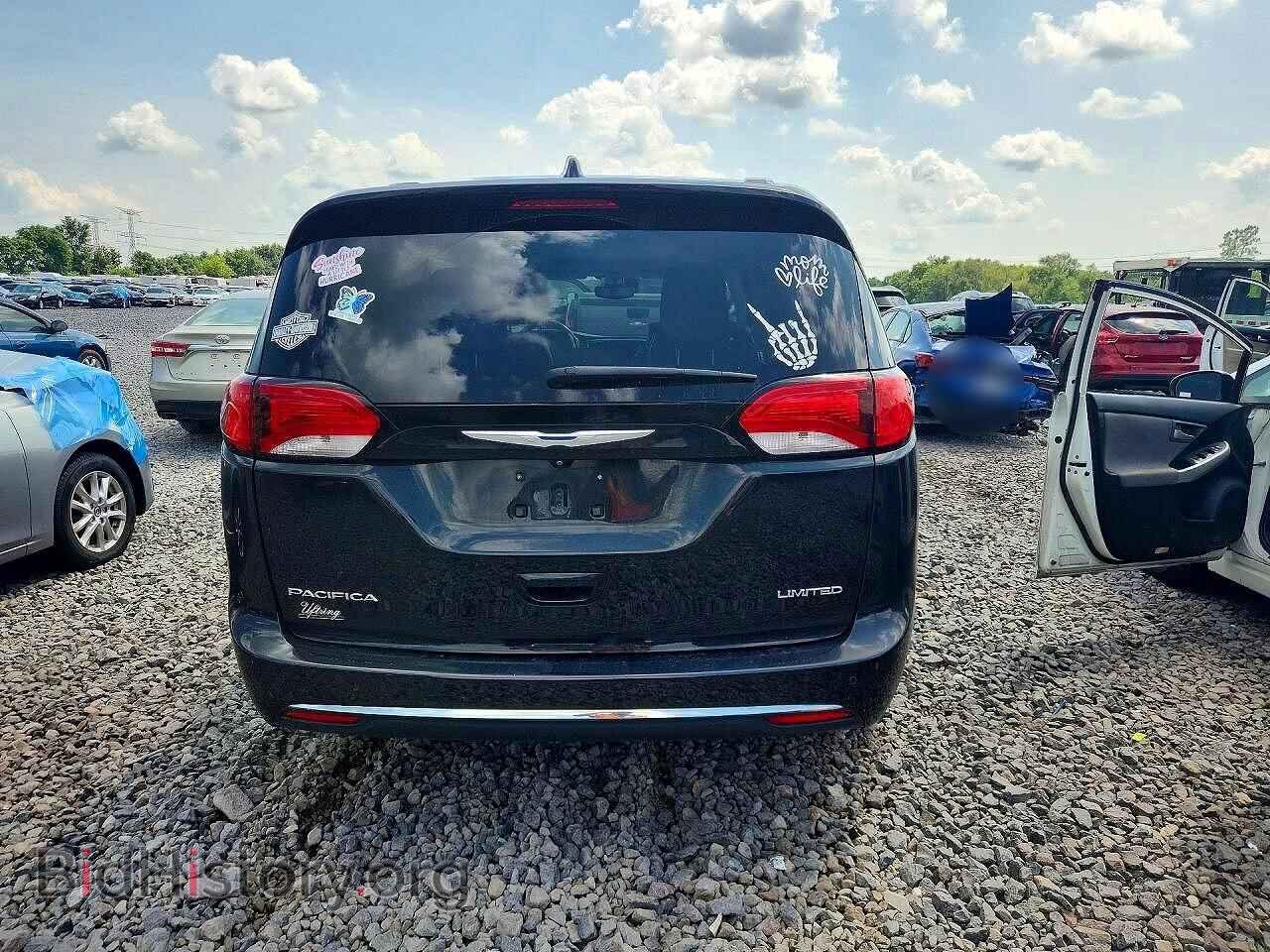 2017 CHRYSLER PACIFICA - VIN: 2C4RC1GG4HR841599 - Фото 6