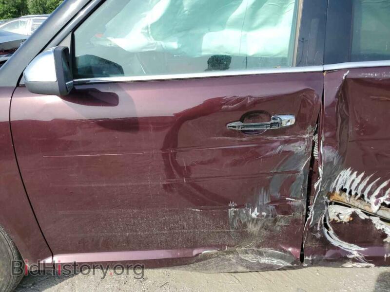 2011 Ford FLEX (VIN 2FMGK5DC7BBD3092) — фото 7 из 12