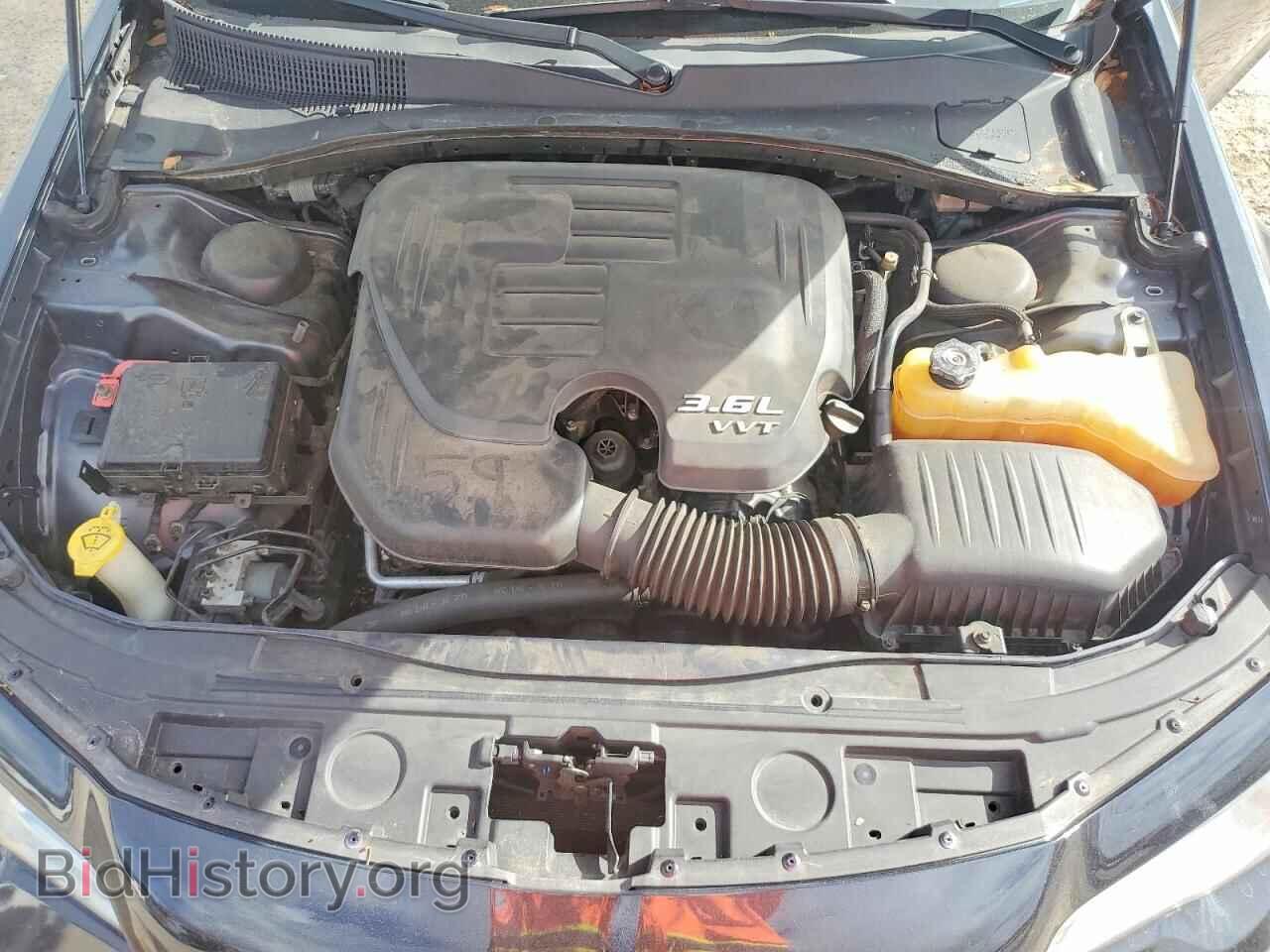 2016 CHRYSLER 300 - VIN: 2C3CCAAG7GH208232 - Photo 11