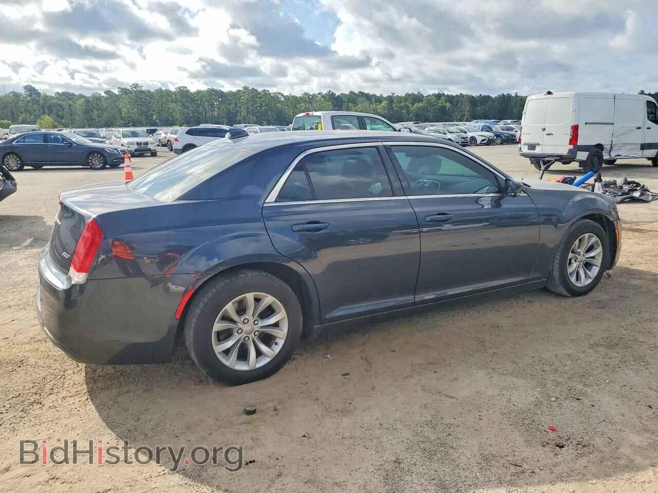 2016 CHRYSLER 300 - VIN: 2C3CCAAG7GH208232 - Photo 3