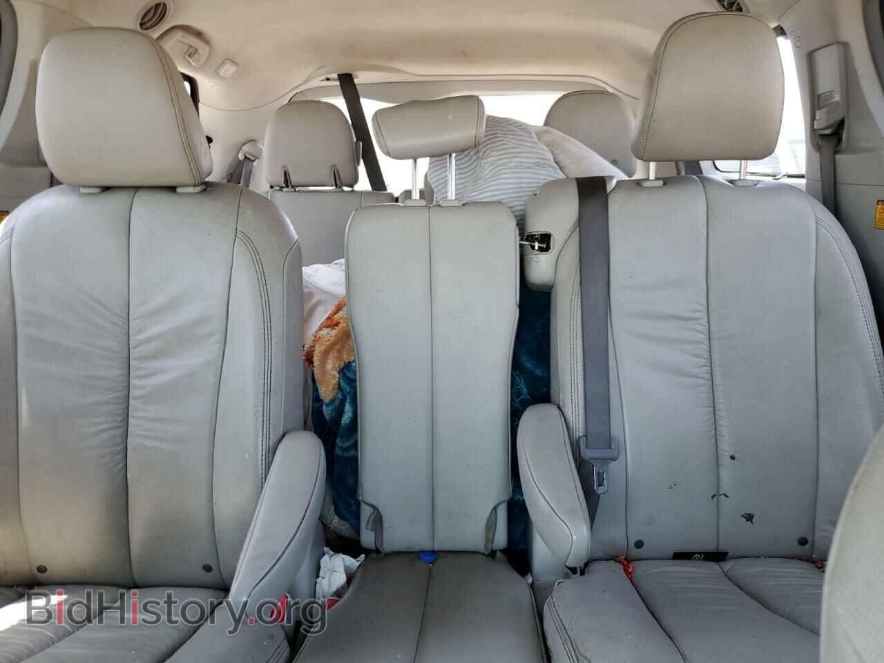 2011 TOYOTA All Models - VIN: 5TDYK3DC3BS145522 - Фото 10