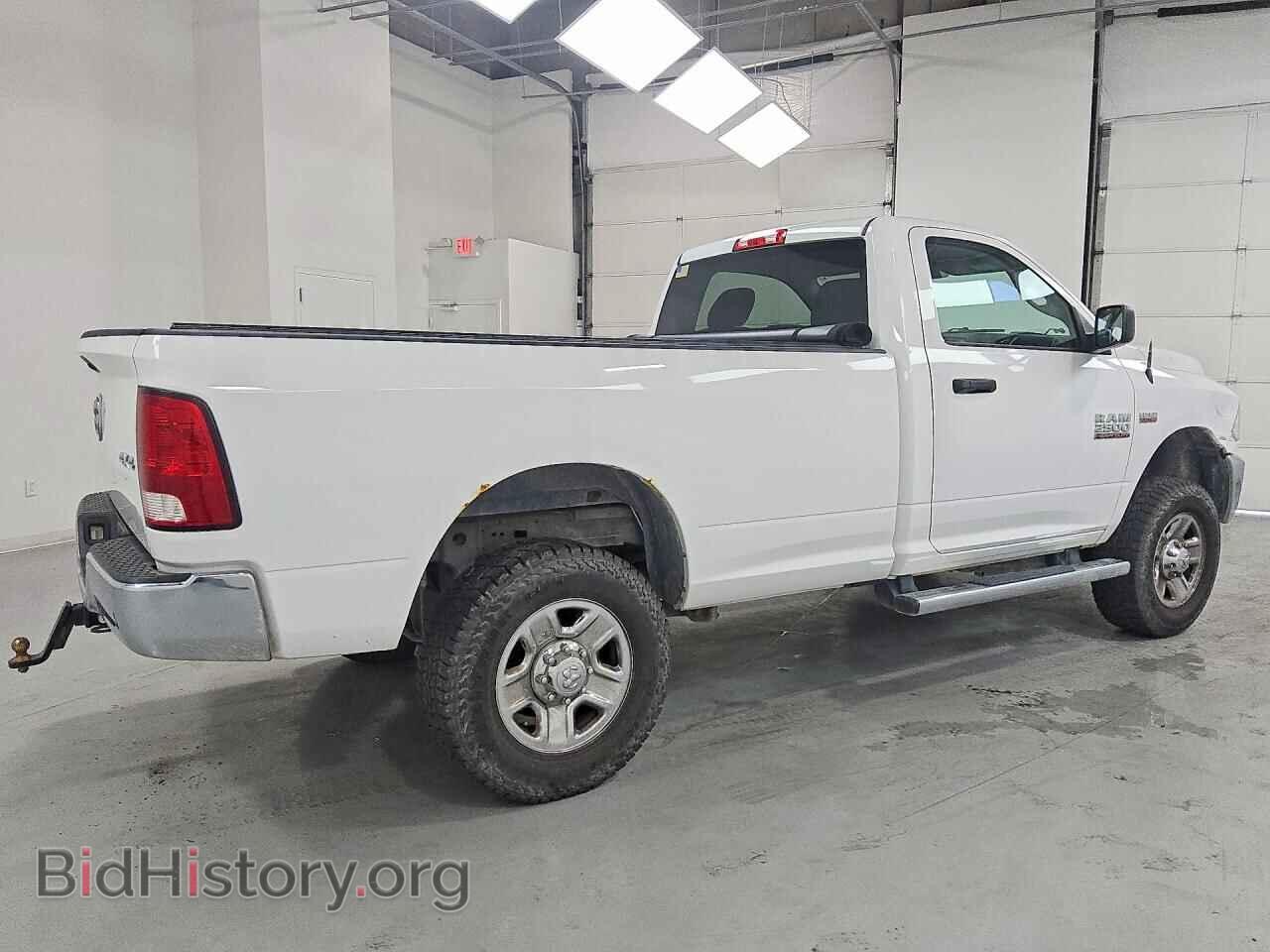 2018 RAM 2500 - VIN: 3C6MR5AJ3JG145033 - Photo 3