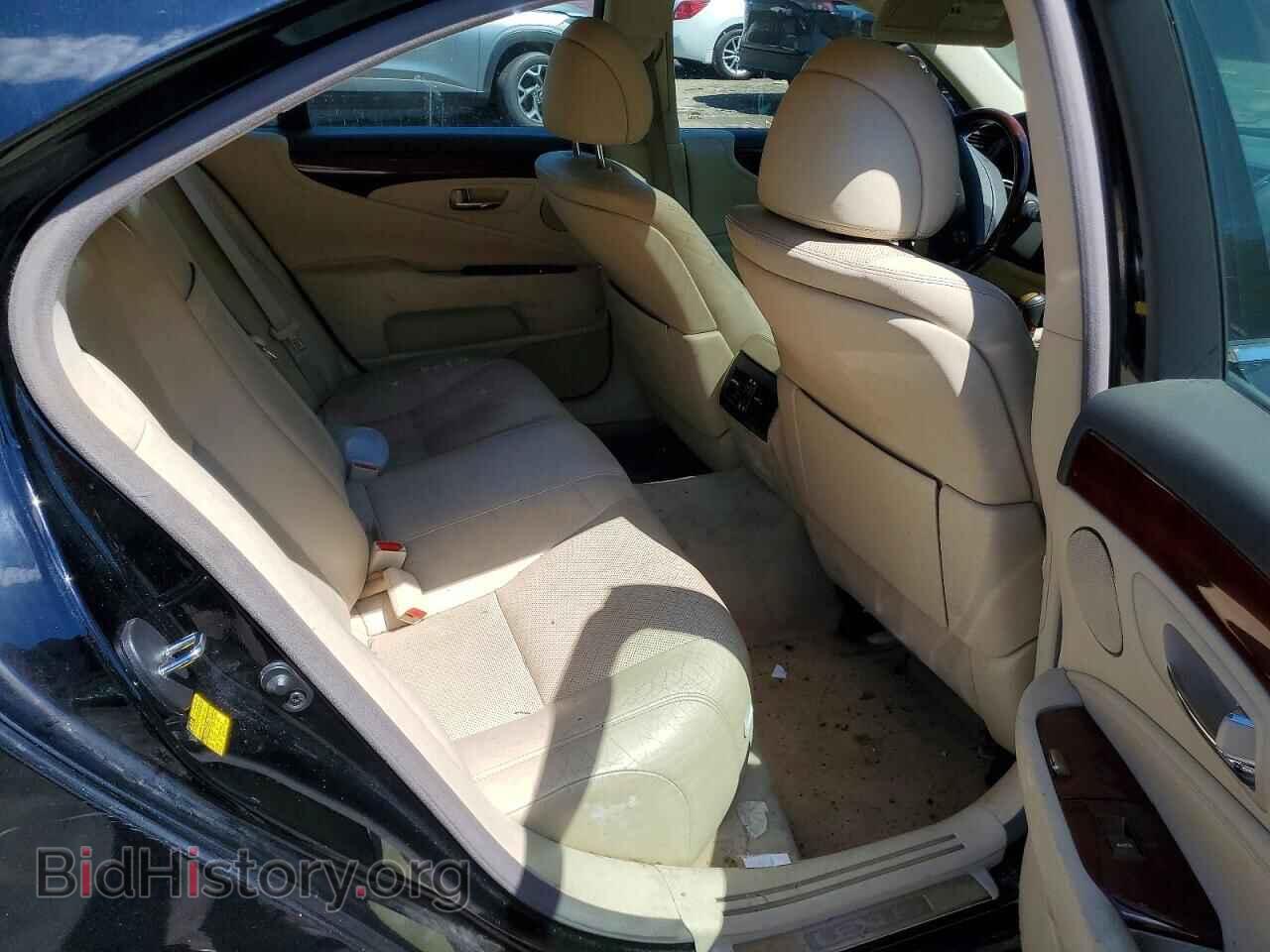 2011 LEXUS LS460 - VIN: JTHCL5EF7B5010950 - Photo 10