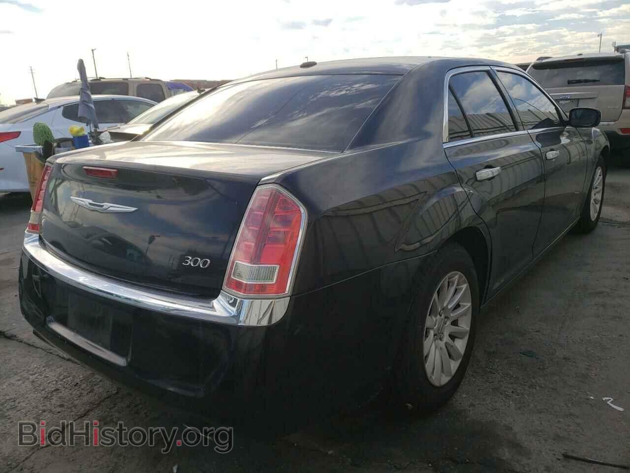 2013 CHRYSLER 300 - VIN: 2C3CCAAG5DH507083 - Фото 4