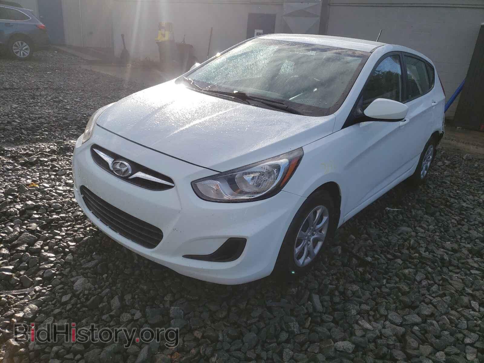 2013 HYUNDAI ACCENT - VIN: KMHCT5AEXDU110902 - Фото 2