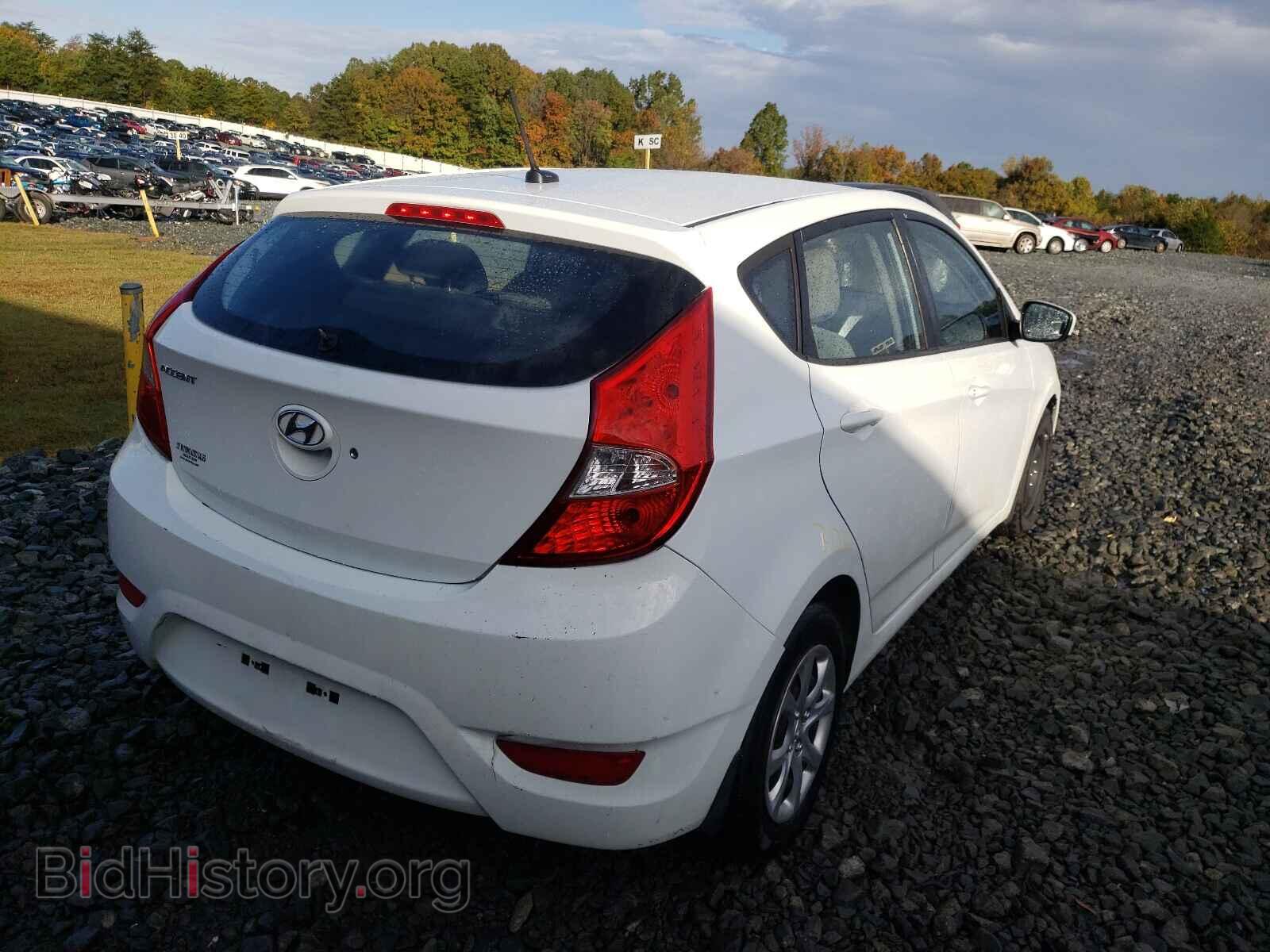 2013 HYUNDAI ACCENT - VIN: KMHCT5AEXDU110902 - Фото 4