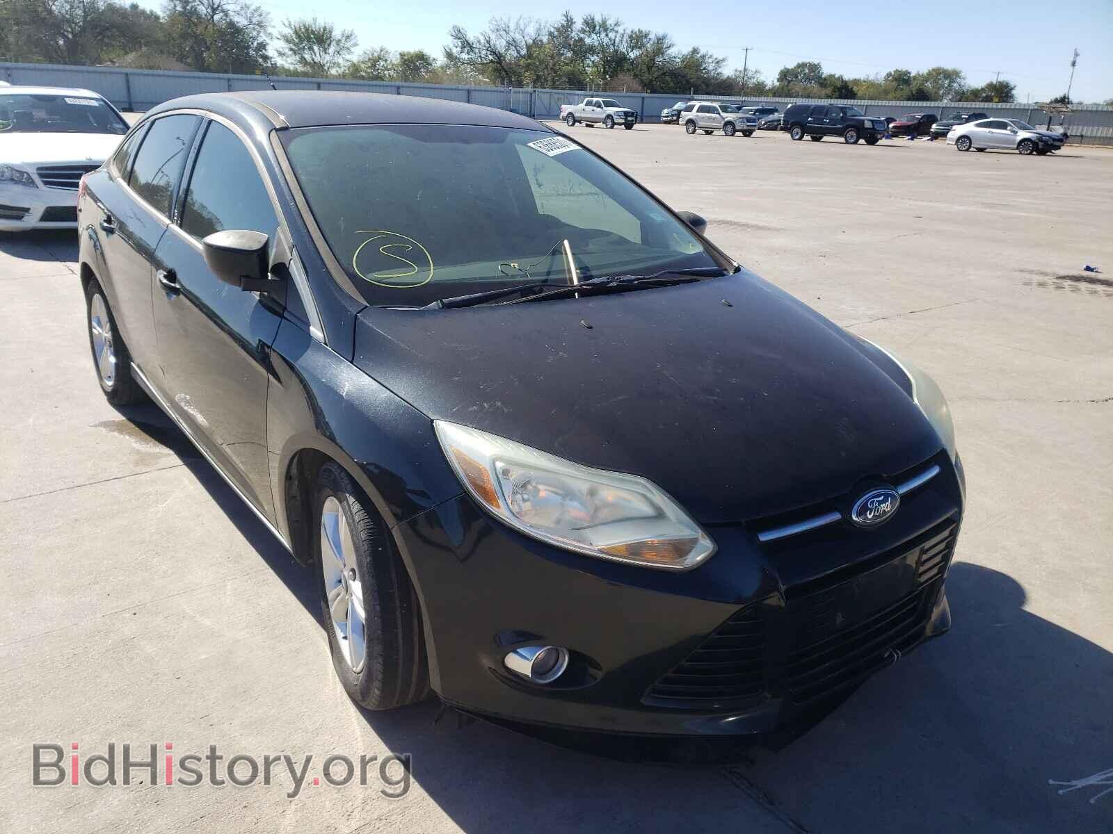 Photo 1FAHP3F24CL104802 - FORD FOCUS 2012