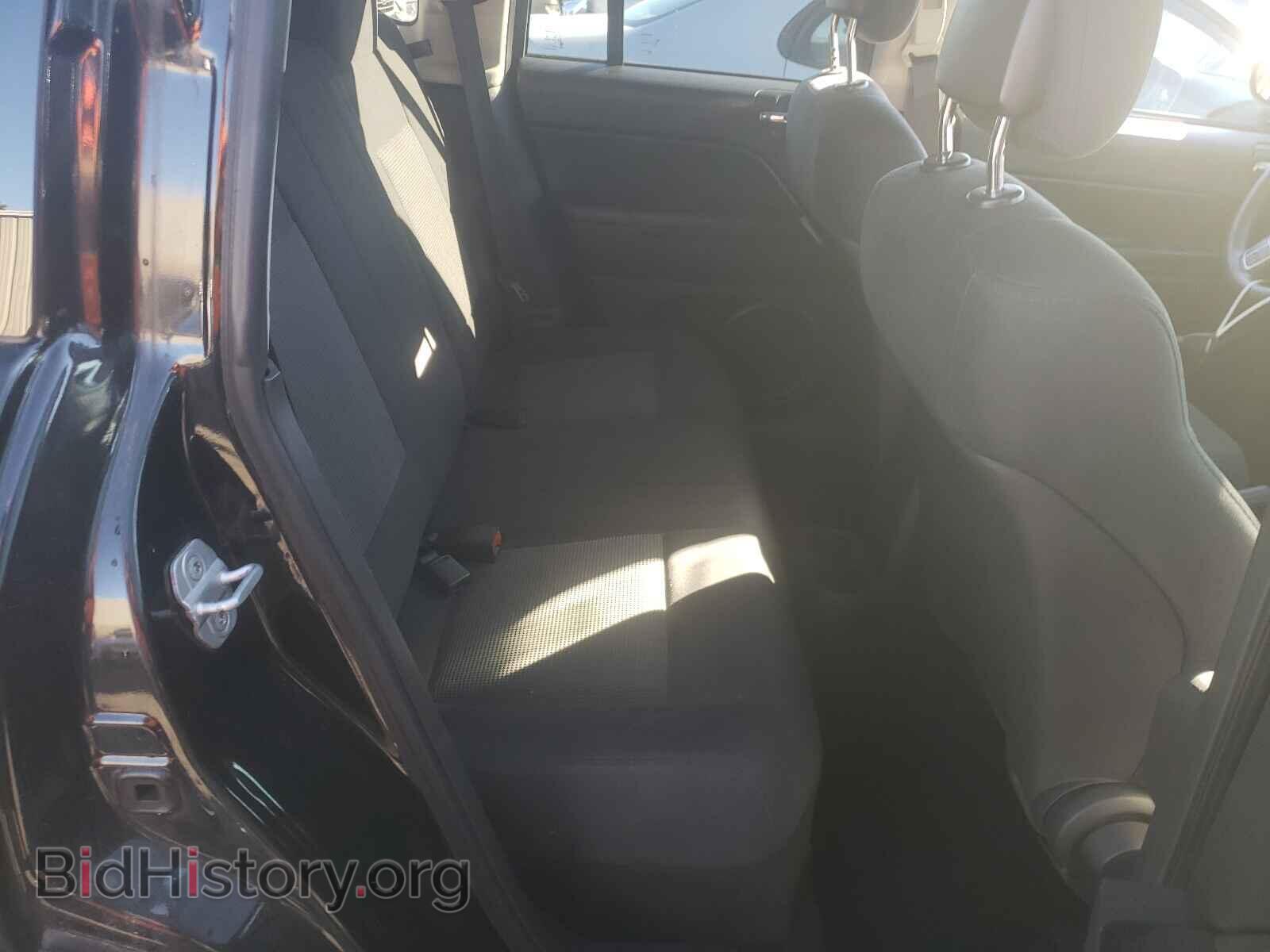 2011 JEEP COMPASS - VIN: 1J4NT1FA5BD171156 - Photo 6