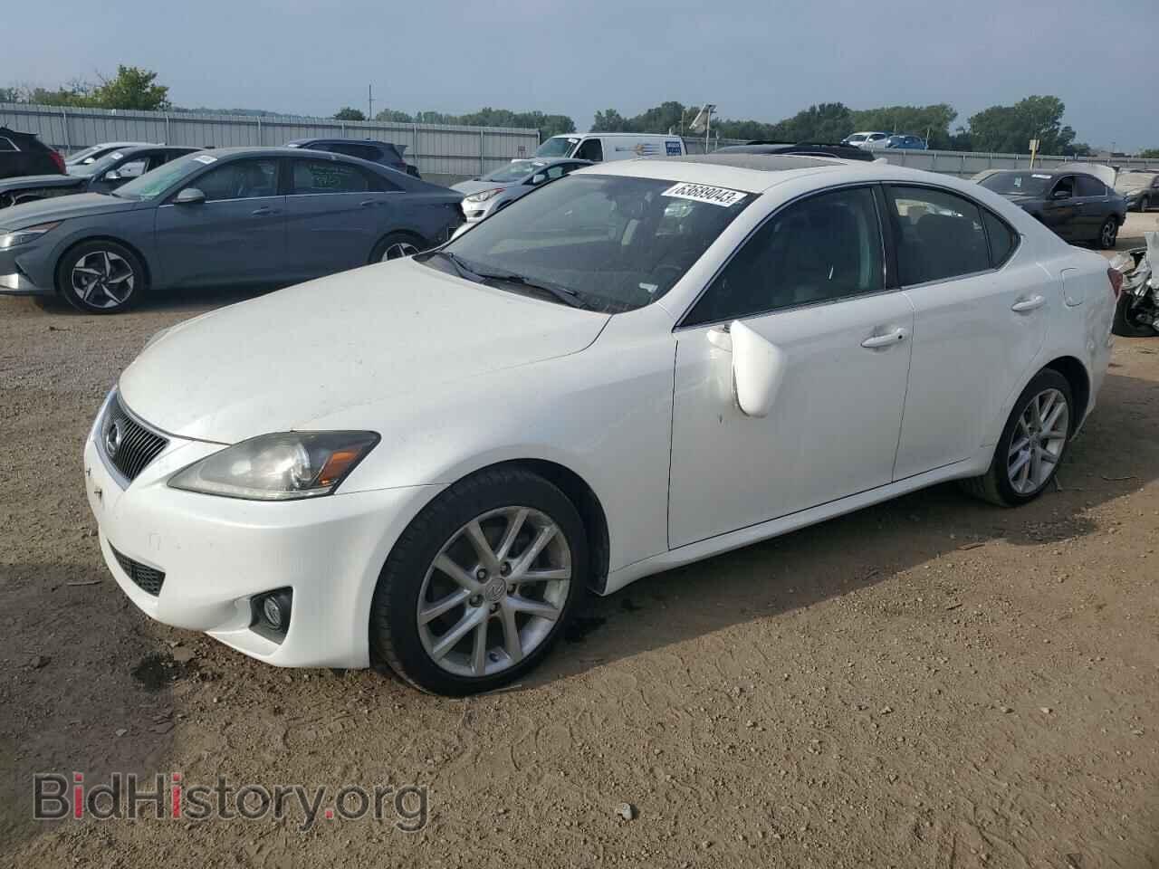 Photo JTHCF5C25C5058262 - LEXUS IS 2012
