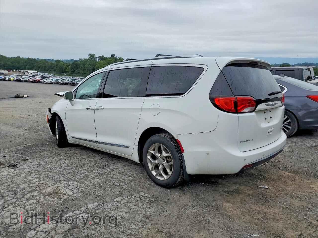 2017 CHRYSLER PACIFICA - VIN: 2C4RC1GG6HR817319 - Photo 2