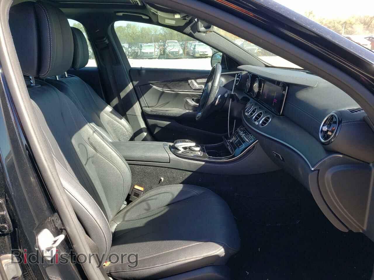 2017 MERCEDES-BENZ E-CLASS - VIN: WDDZF4KB8HA217139 - Фото 5