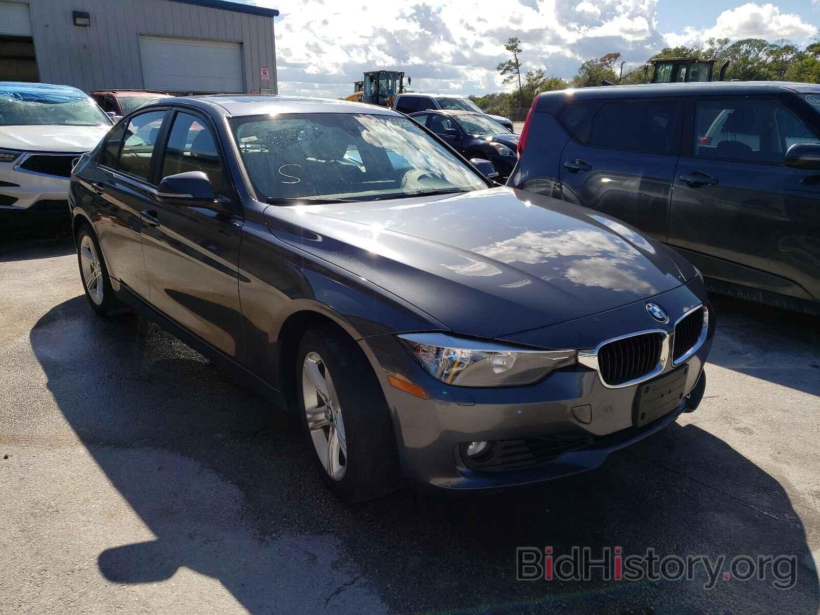 Photo WBA3B3G5XDNR79672 - BMW 3 SERIES 2013