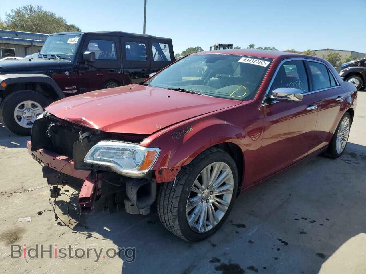 2011 CHRYSLER 300 - VIN: 2C3CA6CTXBH549727 - Фото 2