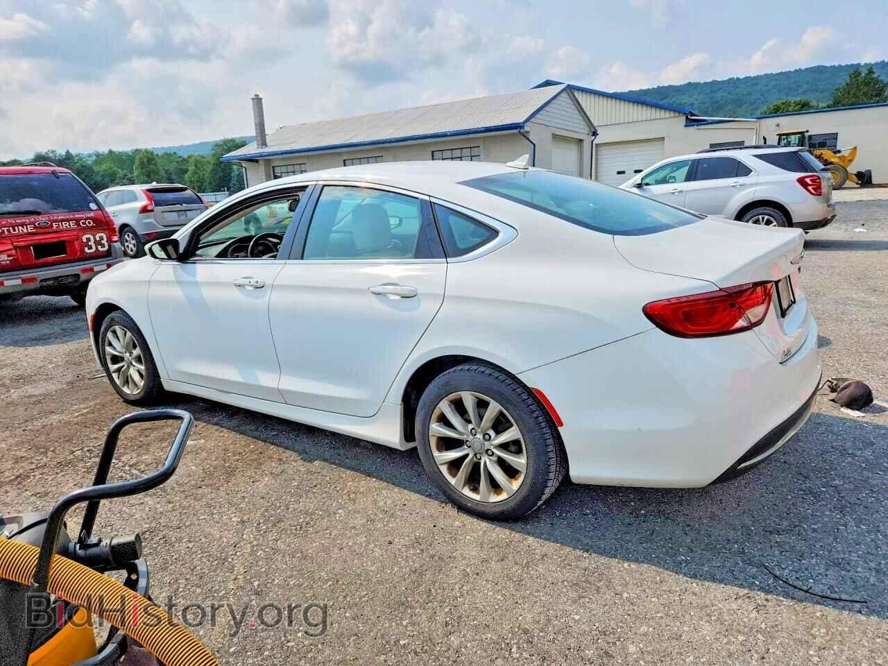 2015 CHRYSLER 200 - VIN: 1C3CCCCB0FN569059 - Photo 2