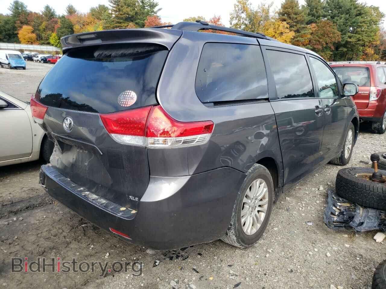 2013 TOYOTA SIENNA - VIN: 5TDYK3DC8DS310645 - Фото 4
