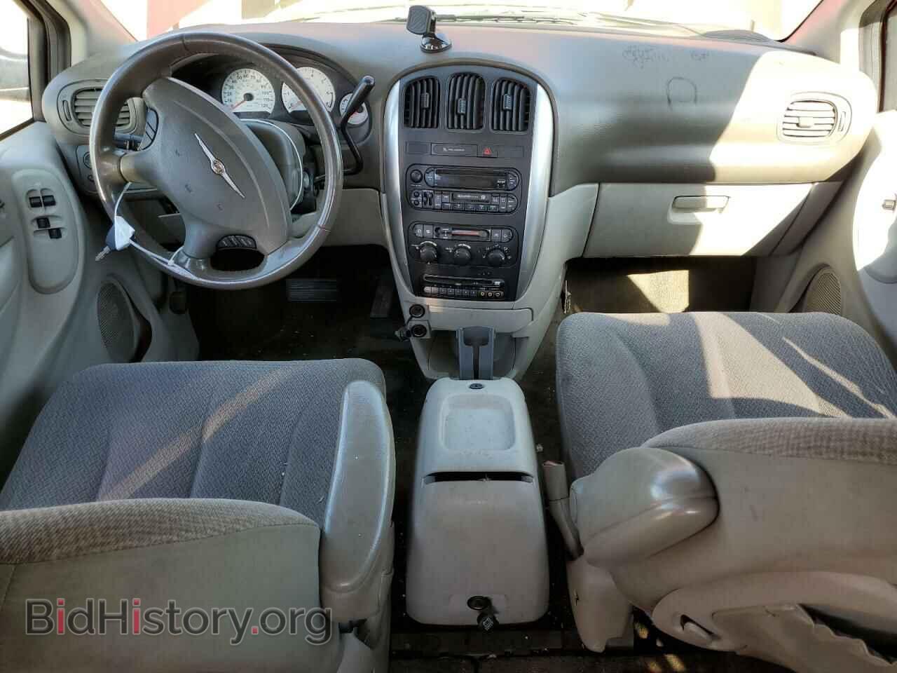 2006 CHRYSLER MINIVAN - VIN: 2A8GP54L26R825346 - Фото 8