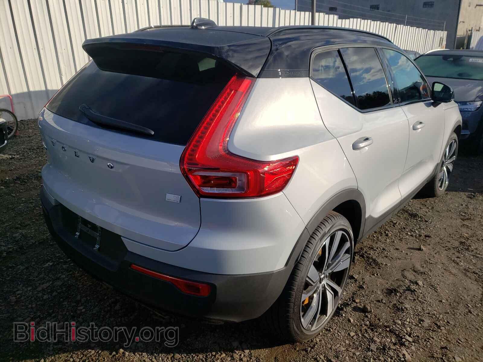 2021 VOLVO XC40 - VIN: YV4ED3URXM2439430 - Фото 4
