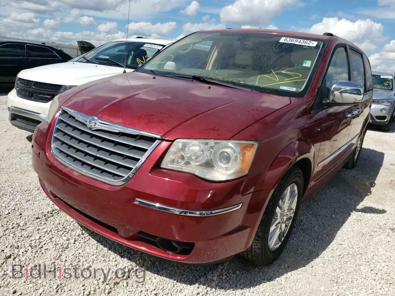 2010 CHRYSLER MINIVAN - VIN: 2A4RR7DXXAR494348 - Photo 2