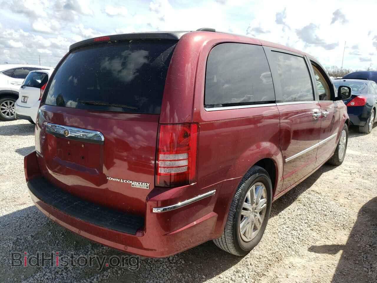 2010 CHRYSLER MINIVAN - VIN: 2A4RR7DXXAR494348 - Photo 4