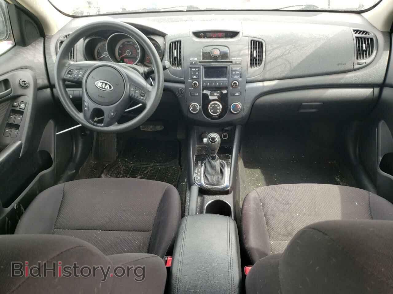 2012 KIA FORTE - VIN: KNAFU4A27C5555876 - Фото 8