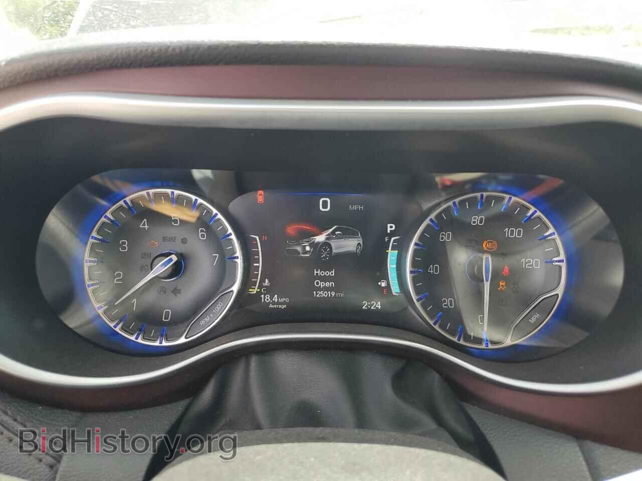 2017 CHRYSLER PACIFICA - VIN: 2C4RC1GG1HR754422 - Photo 9