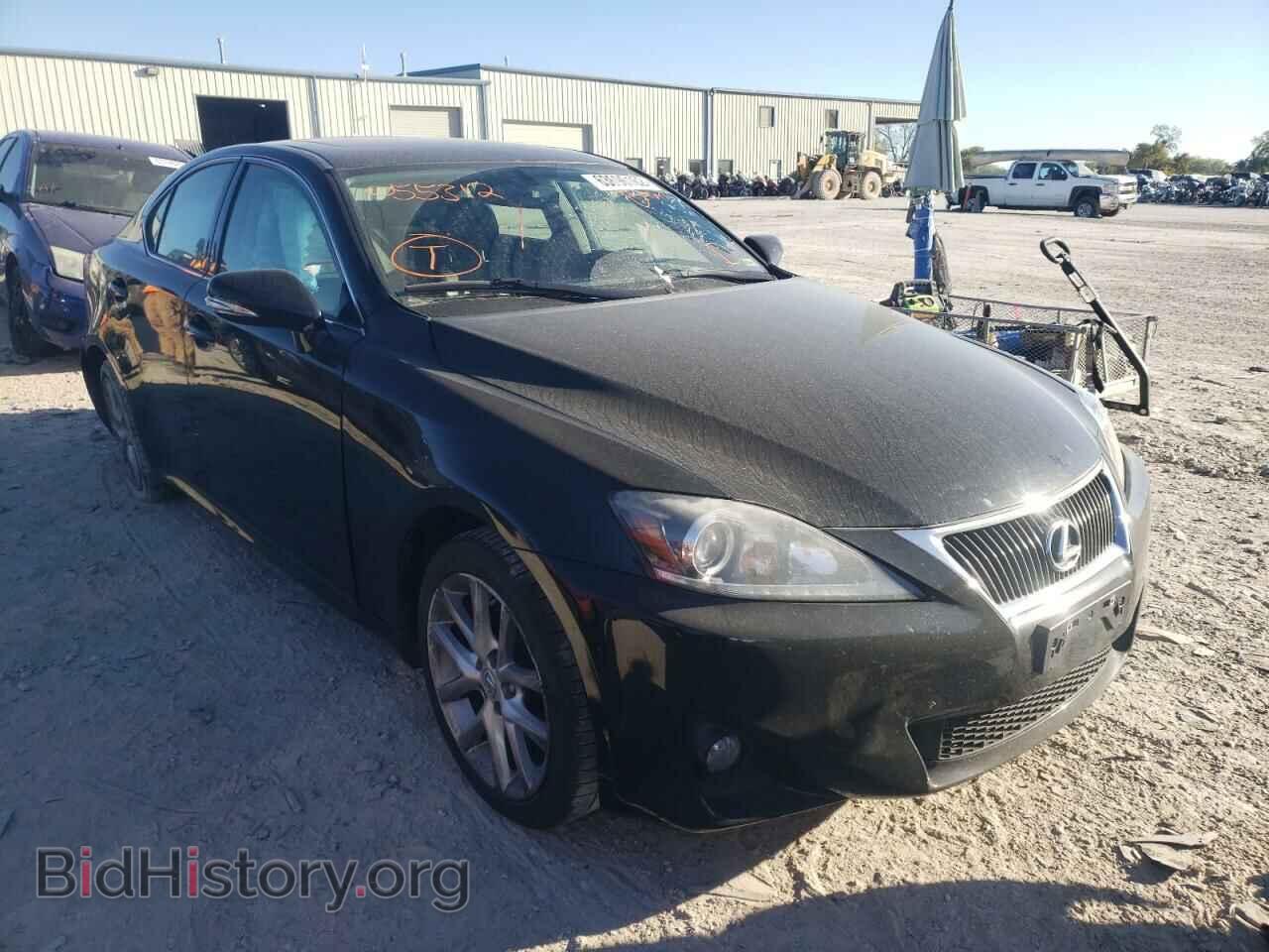 Photo JTHCF5C21C5055312 - LEXUS IS 2012