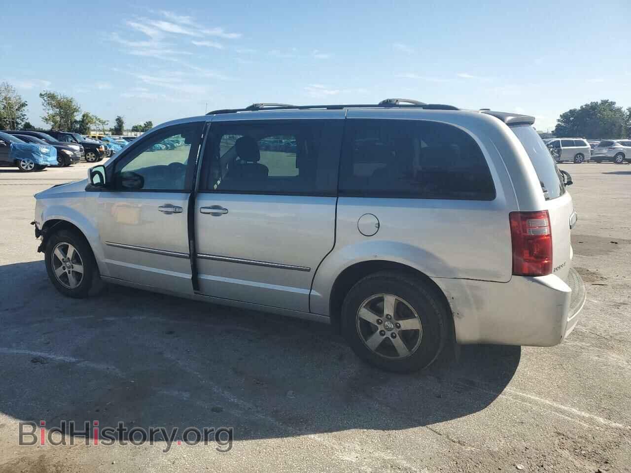 2010 DODGE CARAVAN - VIN: 2D4RN5D17AR139576 - Photo 2