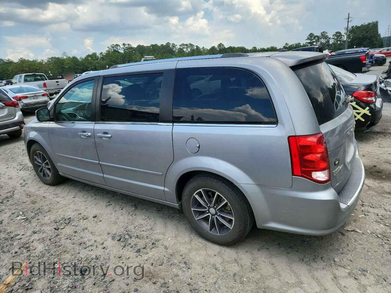 2017 DODGE CARAVAN - VIN: 2C4RDGCG0HR572149 - Фото 2